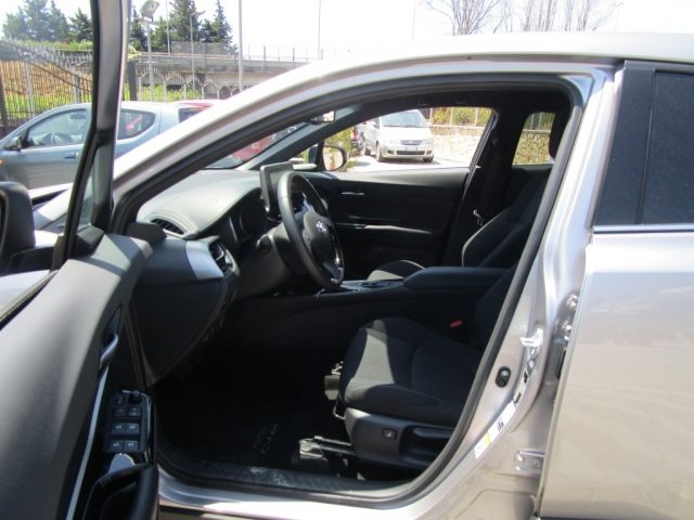 Toyota C-HR Toyota C-HR 1.8 HYBRID E-CVT TREND - foto 3 di 4