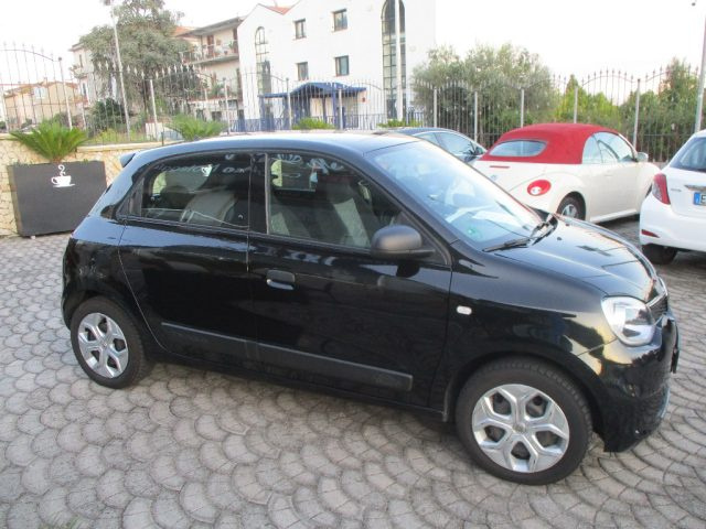 Renault Twingo SCe 65 CV Intens - foto 4 di 4
