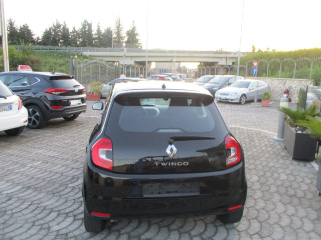 Renault Twingo SCe 65 CV Intens - foto 3 di 4