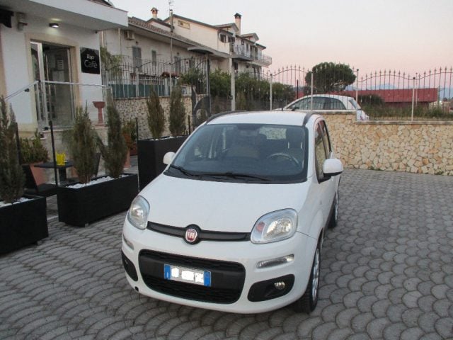 Fiat New Panda 0.9 TwinAir Turbo Natural Power Lounge, del 2014, 170.000 km, in vendita a Salerno (SA)
