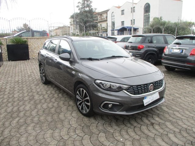 Fiat Tipo 1.6 Mjt S&S DCT SW Business, del 2019, 159.000 km, in vendita a Salerno (SA)
