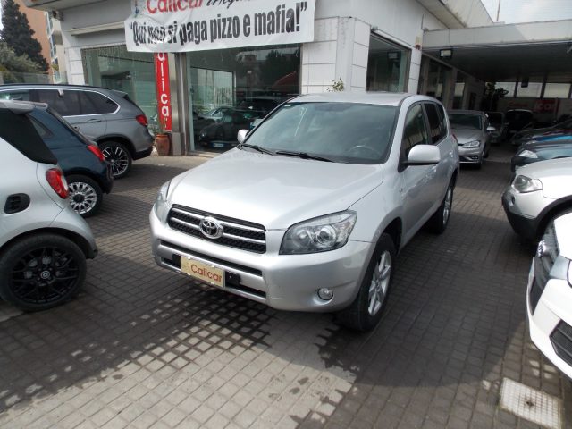 Toyota RAV 4 MY23 RAV4 Crossover 2.2 D-4D 136 CV Sol usato a ALTAVILLA MILICIA