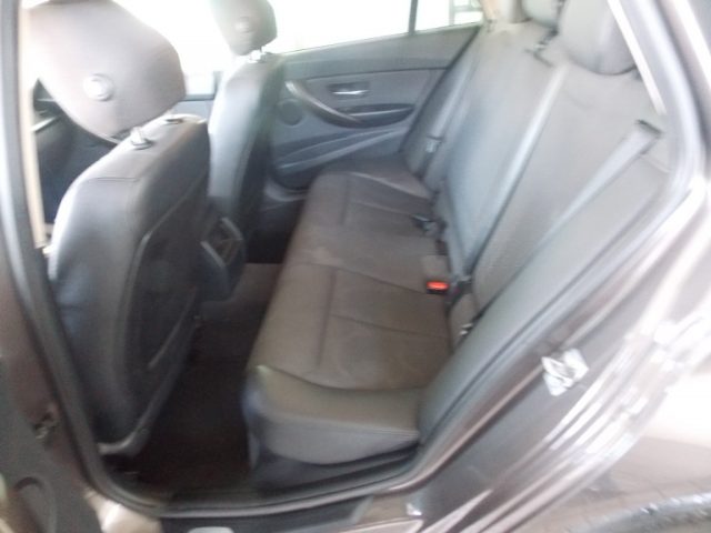 BMW 320 d Touring Modern usato a ALTAVILLA MILICIA