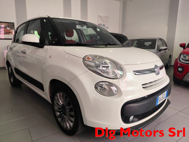 Fiat 500L 1.4 95 CV Lounge 104.000km usato a MILANO