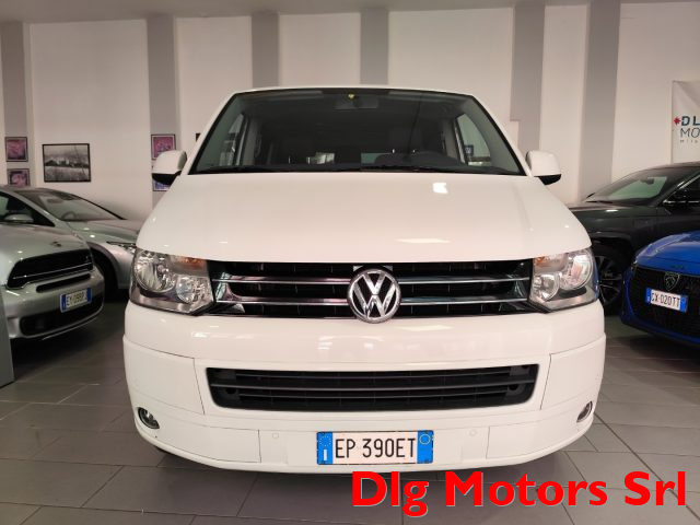 Volkswagen Caravelle 2.0 BiTDI 180CV DSG 4 Motion PC Comfortline 8POSTI, del 2013, 273.000 km, in vendita a Milano (MI)
