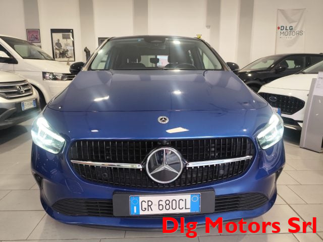 Mercedes-Benz B 180 d Automatic AMG Line Premium plus - foto 3 di 4