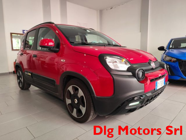 Fiat Panda Cross 1.0 FireFly S&S Hybrid, del 2025, 24.000 km, in vendita a Milano (MI)