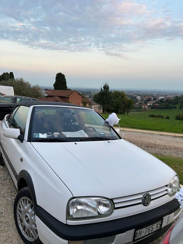 Volkswagen Golf 1.6 cat 5 porte usato a NOVI LIGURE