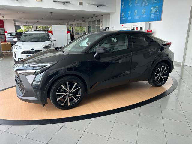 Toyota C-HR 2.0 Hybrid E-CVT Trend - foto 2 di 4