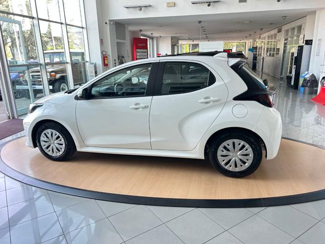 Toyota Yaris 1.5 Hybrid 5 porte Active - foto 4 di 4