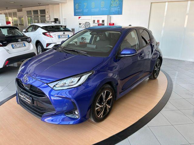 Toyota Yaris 1.5 Hybrid 5 porte Trend - foto 2 di 4