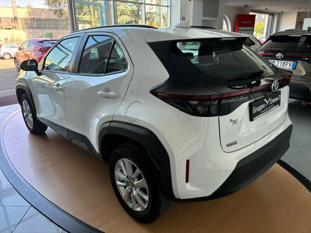 Toyota Yaris Cross 1.5 Hybrid 5p. E-CVT Active - foto 3 di 4