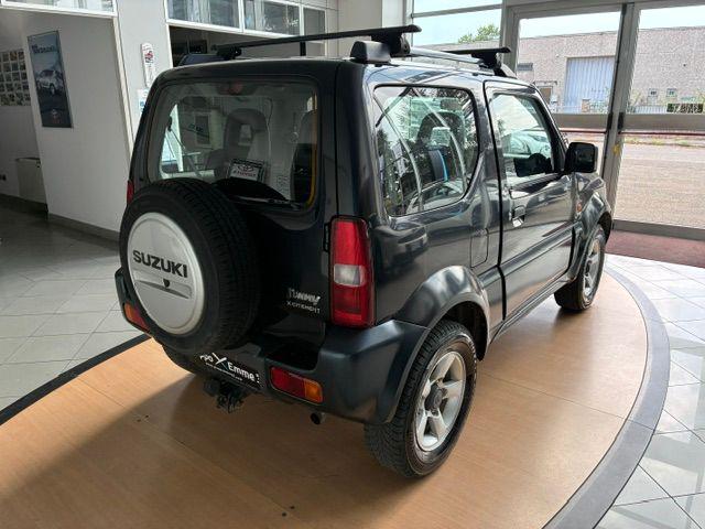 Suzuki Jimny 1.5 DDiS cat 4WD JLX - foto 3 di 4