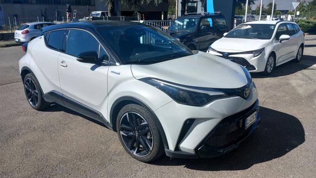 Toyota C-HR 1.8 Hybrid E-CVT GR Sport - foto 2 di 4