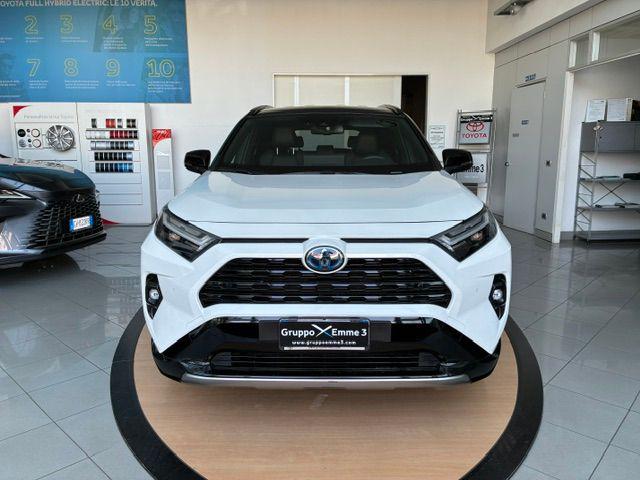 Toyota RAV 4 MY23 RAV4 2.5 HV (218CV) E-CVT 2WD Style, del 2023, 47.265 km, in vendita a Novi Ligure (AL)