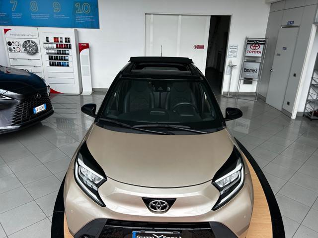 Toyota Aygo X 1.0 VVT-i 72 CV 5 porte Lounge Air S-CVT - foto 2 di 16