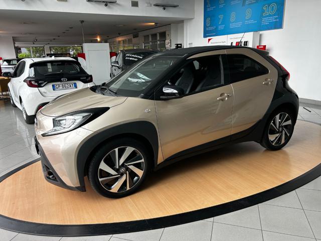 Toyota Aygo X 1.0 VVT-i 72 CV 5 porte Lounge Air S-CVT - foto 4 di 16
