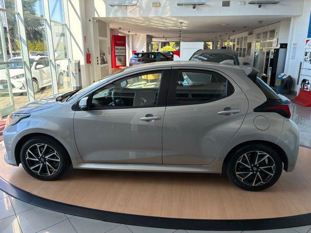 Toyota Yaris 1.5 Hybrid 5 porte Trend - foto 4 di 12