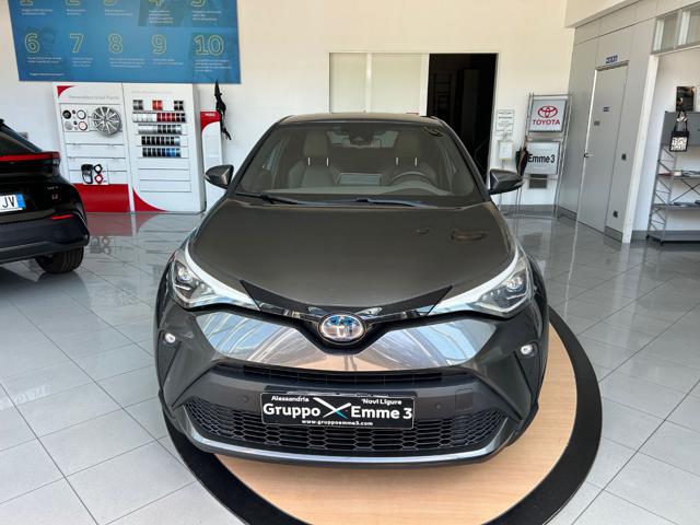 Toyota C-HR 1.8 Hybrid E-CVT Lounge, del 2022, 69.801 km, in vendita a Novi Ligure (AL)