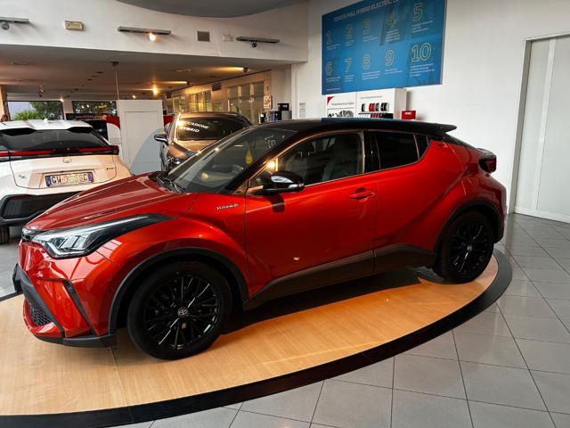 Toyota C-HR 2.0 Hybrid E-CVT Premiere - foto 2 di 4