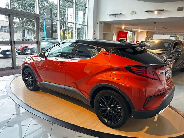Toyota C-HR 2.0 Hybrid E-CVT Premiere - foto 4 di 4