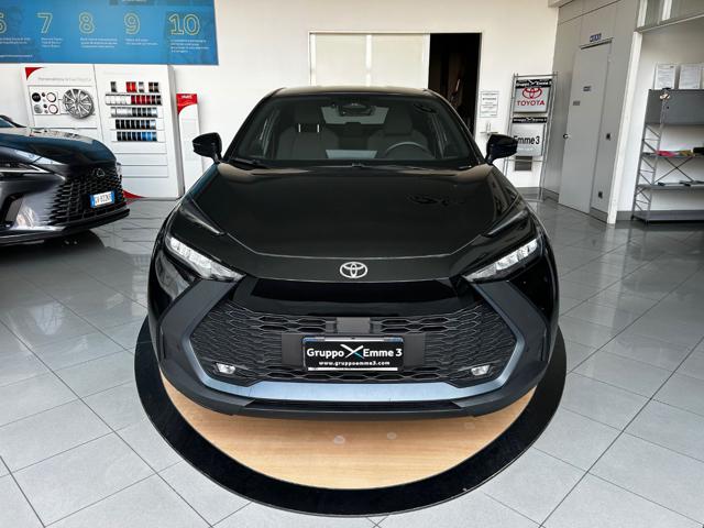 Toyota C-HR 2.0 PHEV Trend, del 2024, 18.754 km, in vendita a Novi Ligure (AL)