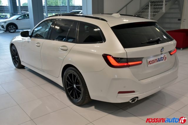 BMW 318 D TOURING 150 CV STEPTRONIC FARI ADATTIVI + TETTO - foto 3 di 4