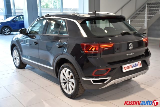 Volkswagen T-Roc 2.0 TDI 150 CV DSG STYLE 4MOTION + TECH PACK - REA - foto 4 di 4