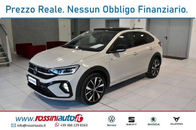 Volkswagen Taigo 1.0 TSI 116 CV DSG R-LINE + MATRIX LED + R18 + REA - foto 2 di 4