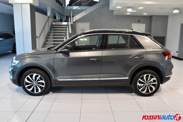 Volkswagen T-Roc 1.5 TSI 150 CV DSG STYLE + TECH PACK + I.Q DRIVE P - foto 4 di 4