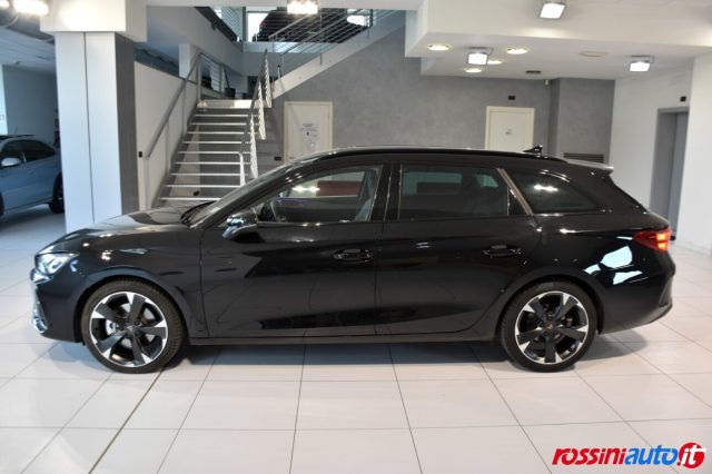 CUPRA Leon SPORTSTOURER 2.0 TDI 150 CV DSG + EDGE PACK - REAR - foto 2 di 4