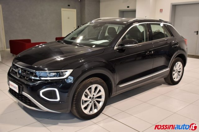 Volkswagen T-Roc 1.0 TSI 110 CV STYLE + TECH PACK - REARVIEW - 2XCL - foto 2 di 4