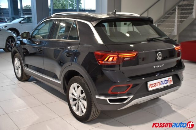 Volkswagen T-Roc 1.0 TSI 110 CV STYLE + TECH PACK - REARVIEW - 2XCL - foto 4 di 4