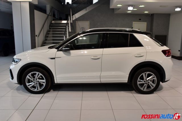 Volkswagen T-Roc 1.5 TSI 150 CV DSG R-LINE + TECH PACK - REARVIEW - - foto 4 di 4