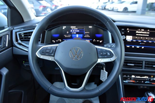 Volkswagen Polo 1.0 TSI 95 CV DSG LIFE + TECH PACK - 2XCLIMA - PDC usato a QUINZANO D OGLIO