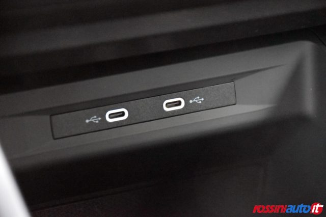 CUPRA Formentor 1.5 HYBRID 150 CV DSG + R18 MACHINED SONORA SILVER, del 2025, 14.600 km, in vendita a Quinzano D Oglio (BS)