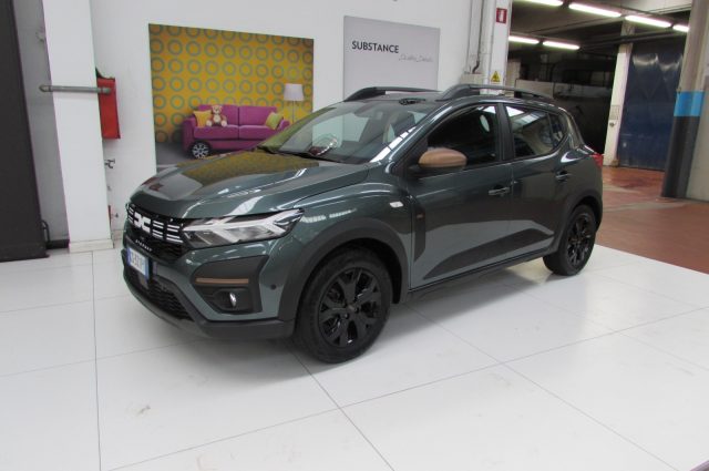 Dacia Sandero Stepway 1.0 TCe ECO-G Extreme - foto 2 di 4