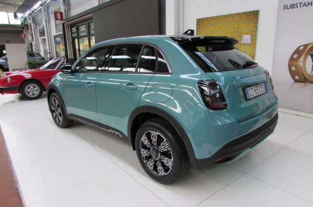 Fiat 600 Hybrid 145 CV DCT MHEV - foto 4 di 4