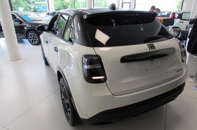 Fiat 600 Hybrid 145 CV DCT MHEV Sport KM ZERO - foto 4 di 4