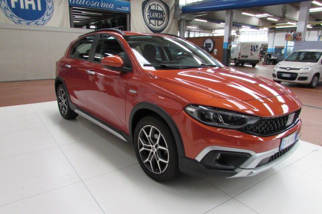 Fiat Tipo 1.5 Hybrid 130cv 5 porte Cross CAMBIO AUTOMATICO - foto 3 di 4