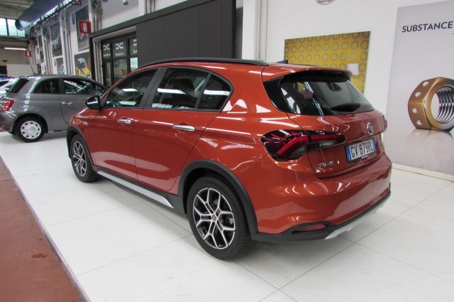 Fiat Tipo 1.5 Hybrid 130cv 5 porte Cross CAMBIO AUTOMATICO - foto 4 di 4