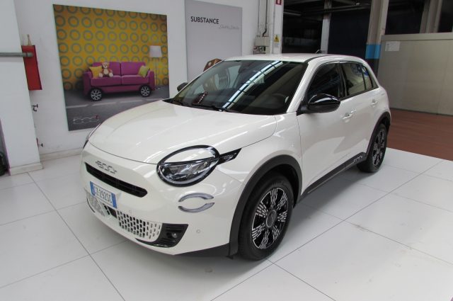 Fiat 600 Hybrid 145 CV DCT MHEV - foto 2 di 4