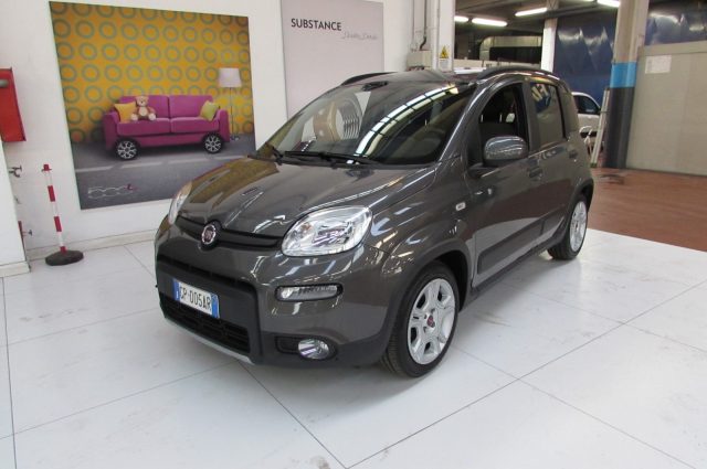 Fiat Panda 1.0 FireFly S&S Hybrid City Life - foto 2 di 4