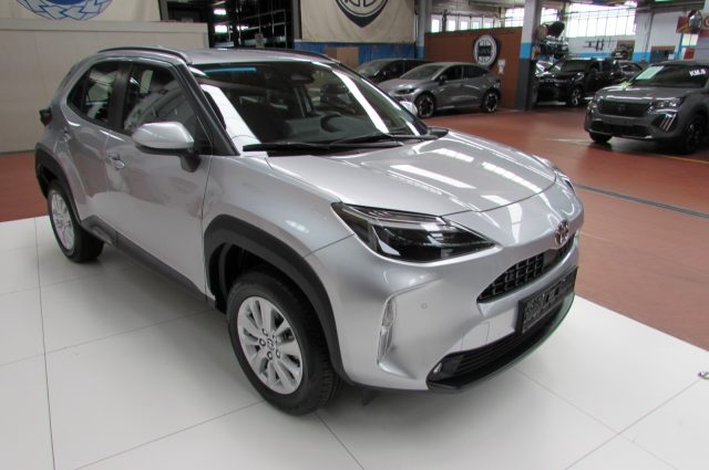Toyota Yaris Cross 1.5 Hybrid 5p. E-CVT Active - foto 3 di 4