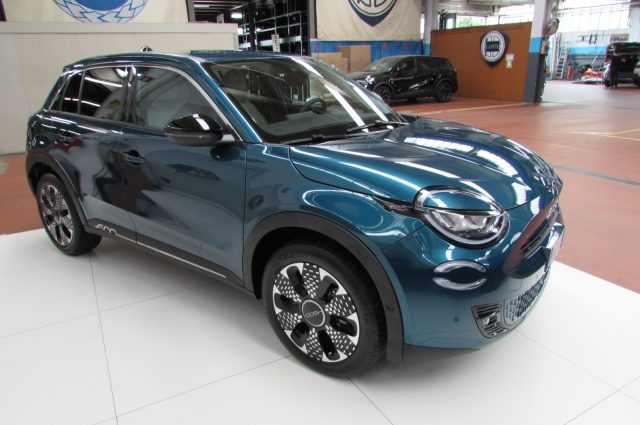 Fiat 600 Hybrid 100 CV DCT MHEV La Prima - foto 3 di 4