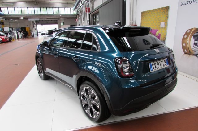 Fiat 600 Hybrid 100 CV DCT MHEV La Prima - foto 4 di 4