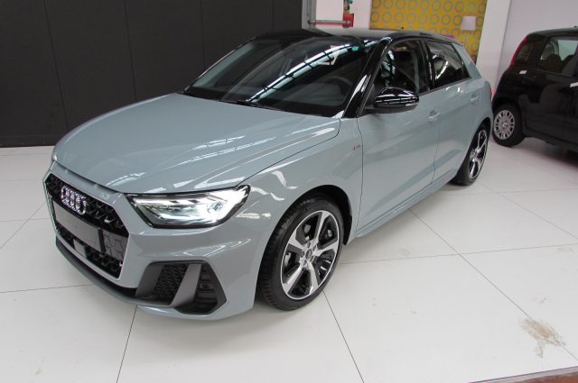 Audi A1 SPB 30 TFSI S tronic 116cv ADRENALINE KMZERO - foto 2 di 4