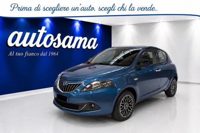 Lancia Ypsilon 1.0 FireFly 70cv 5 porte S&S Hybrid PLATINO, del 2024, 36.650 km, in vendita a Rho (MI)