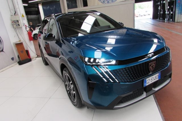 Peugeot 5008 1.2 hybrid GT 145cv 7p.ti e-dcs6 AUTOMATIC - foto 3 di 4