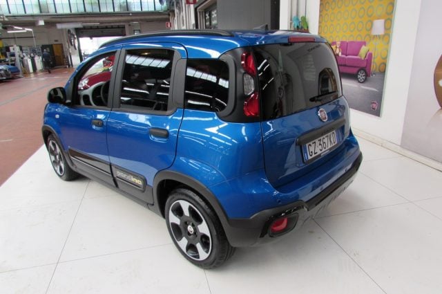 Fiat Panda Cross 1.0 FireFly 70cv S&S Hybrid CROSS Blu - foto 4 di 4